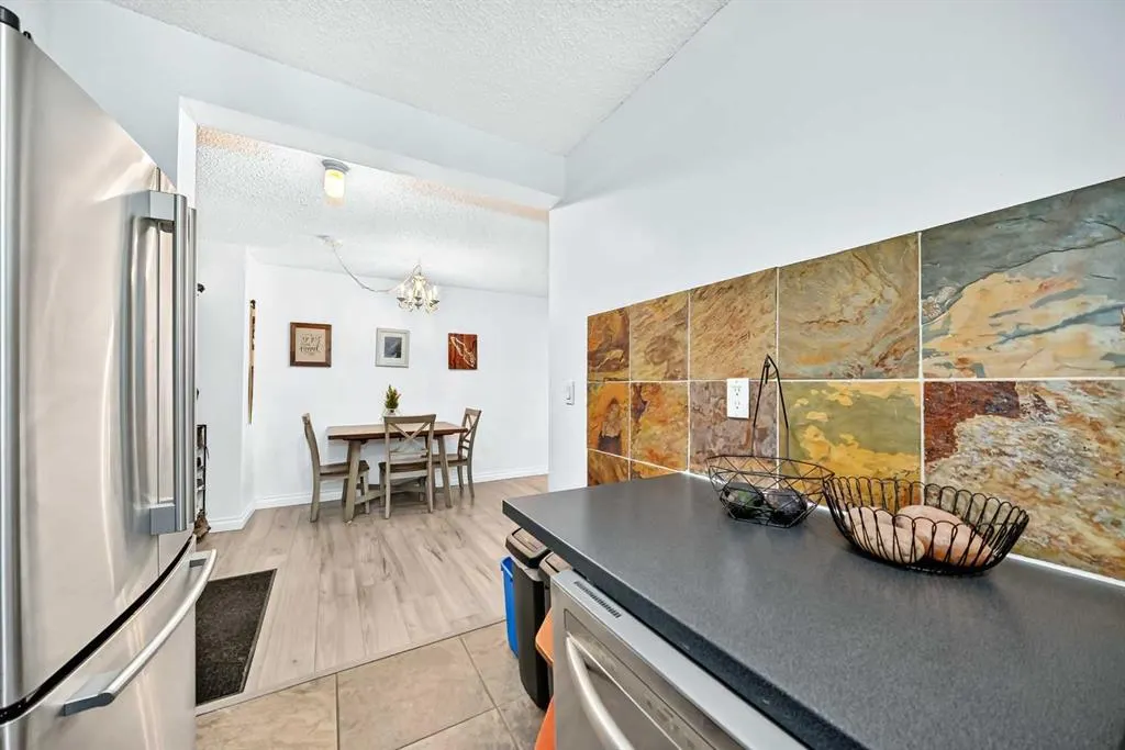 2218 30 Street SW #101