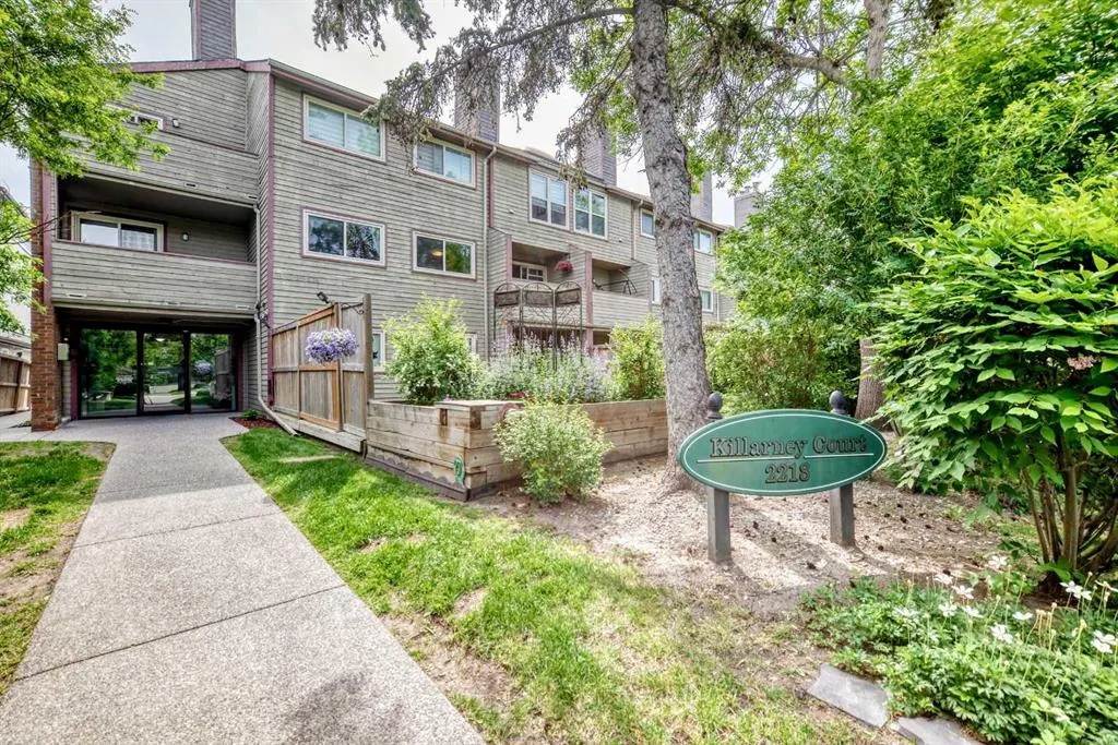 2218 30 Street SW #101