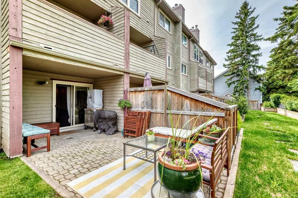 2218 30 Street SW #101