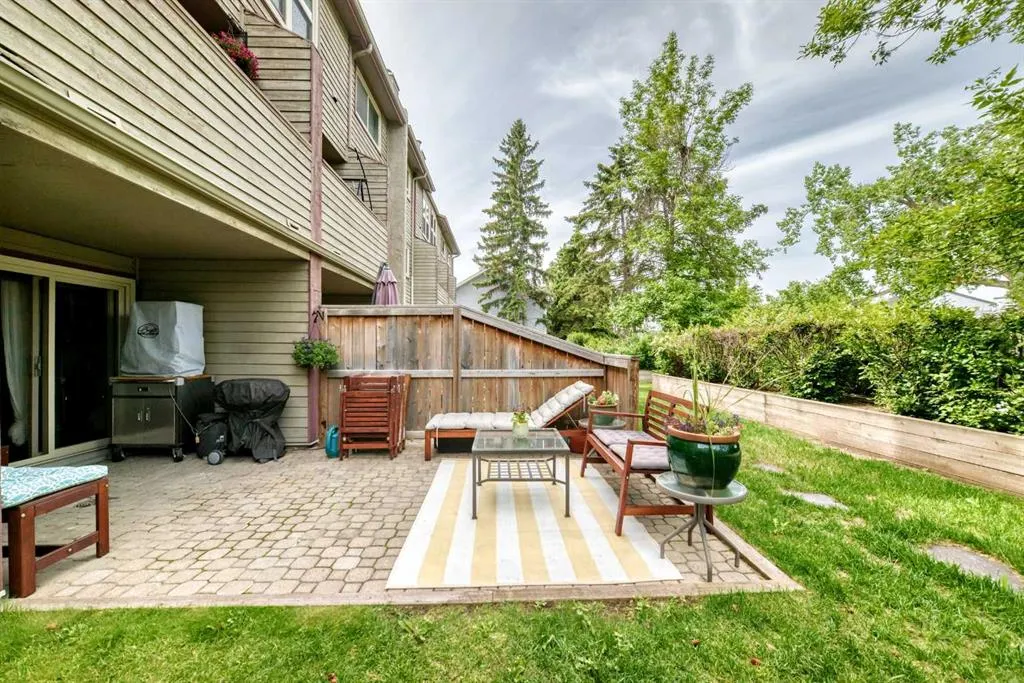 2218 30 Street SW #101