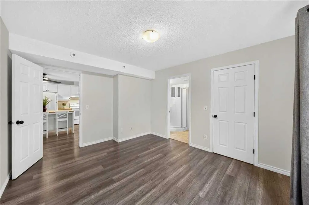 6148 Bowness Road NW #202