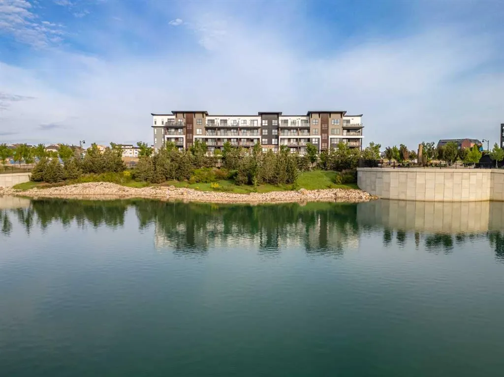 1802 Mahogany Boulevard SE #6103