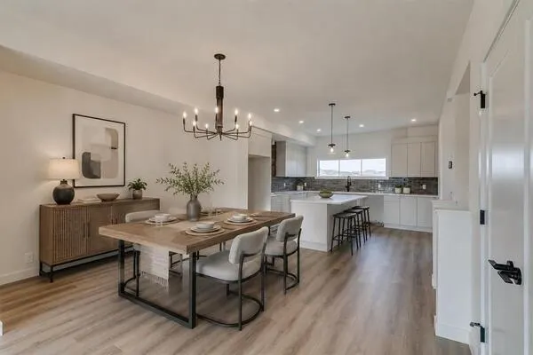 195 Belvedere Drive SE