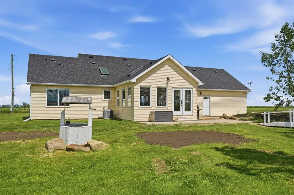 245169 271 Range Road