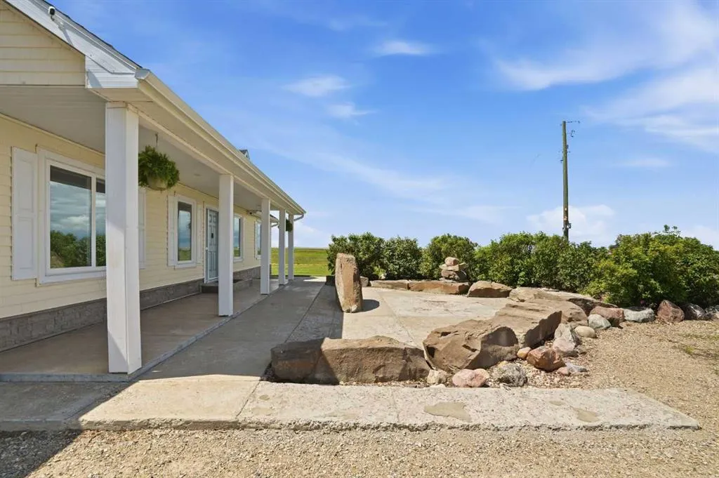 245169 271 Range Road