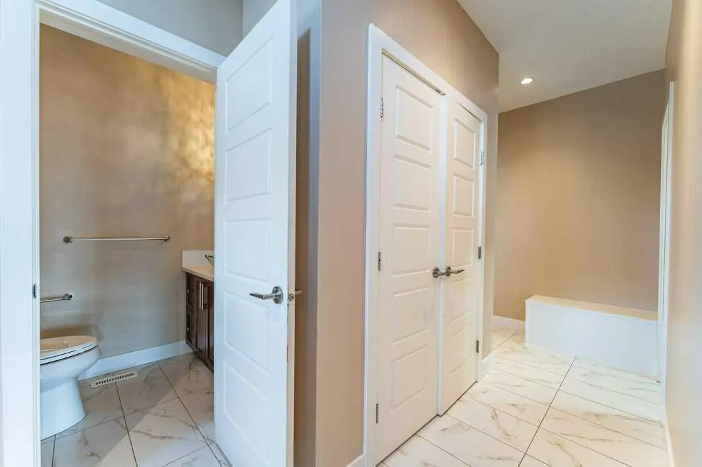 1241 Westmount Drive