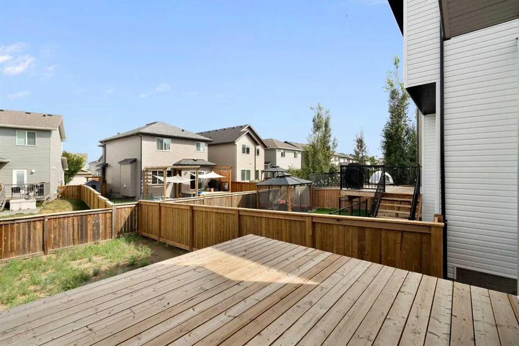 156 Wildrose Green