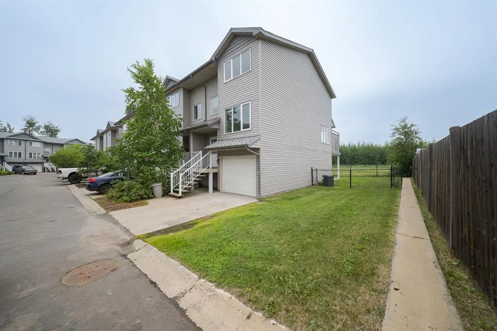 100 Albion Drive #30