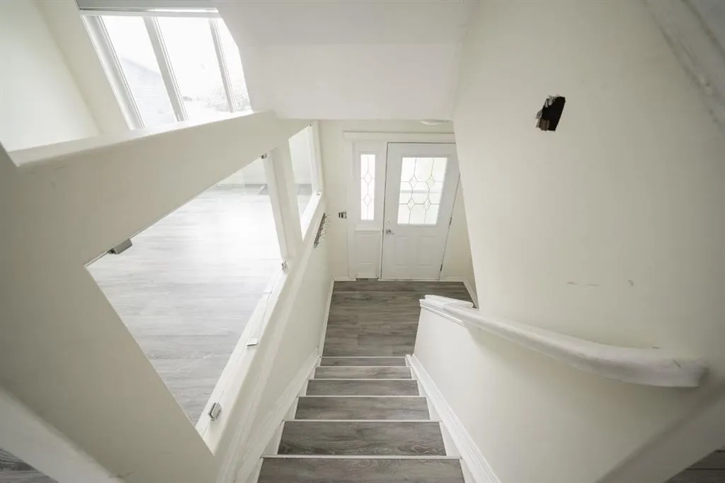 100 Albion Drive #30