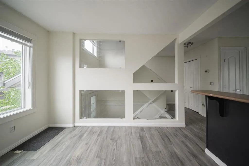 100 Albion Drive #30