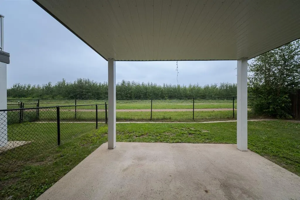 100 Albion Drive #30