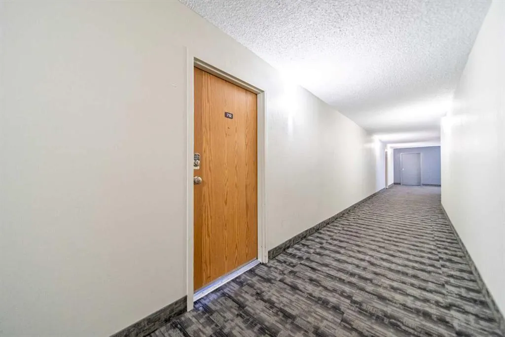 8604 48 Avenue NW #712