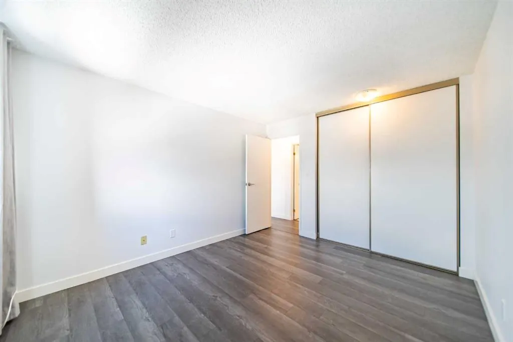 8604 48 Avenue NW #712