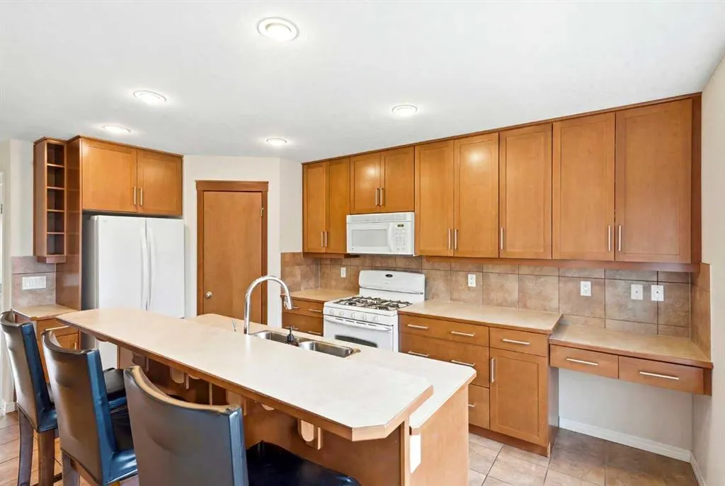 13 Drake Landing Way