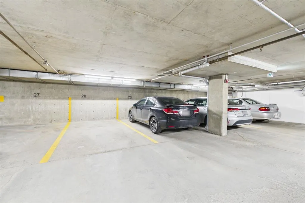 2371 Eversyde Avenue SW #2305