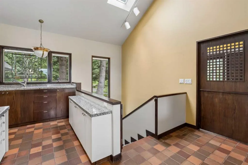 237 Escarpment Drive