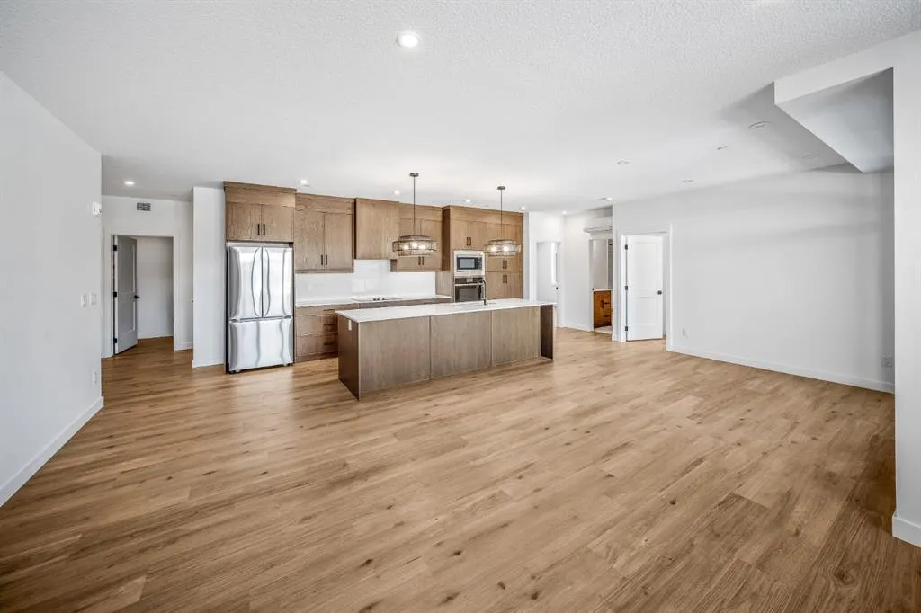 10 Cascade Ridge #105