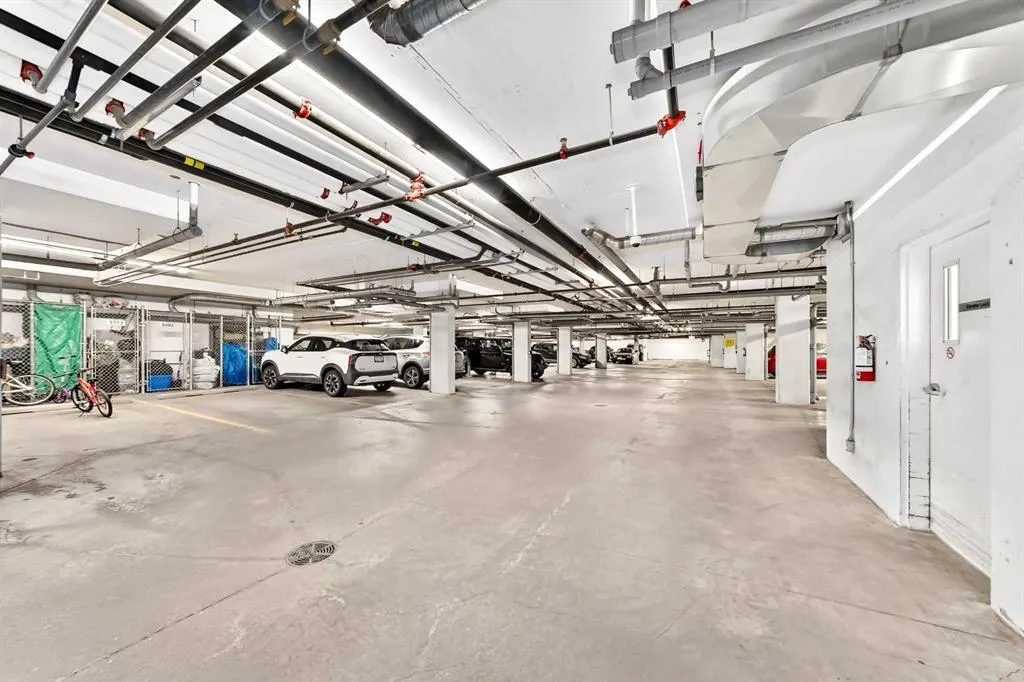 300 Auburn Meadows Common SE #402