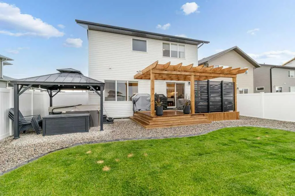 58 Bardwell Way