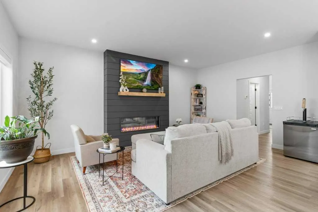 58 Bardwell Way