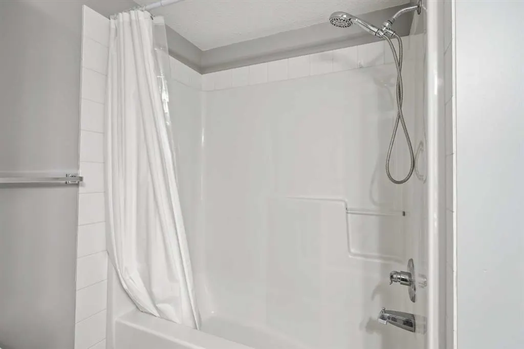 3 Broadway Rise #310