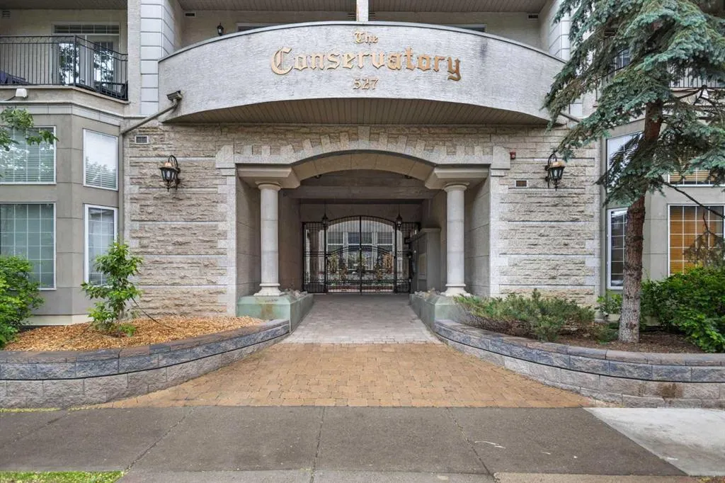 527 15 Avenue SW #406