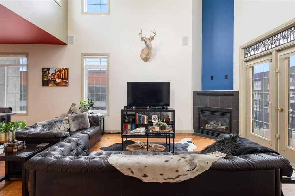 527 15 Avenue SW #406