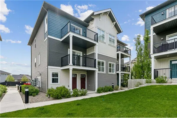 24 Rivercrest Drive