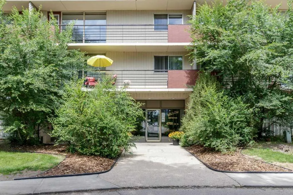 4700 55 Street #107
