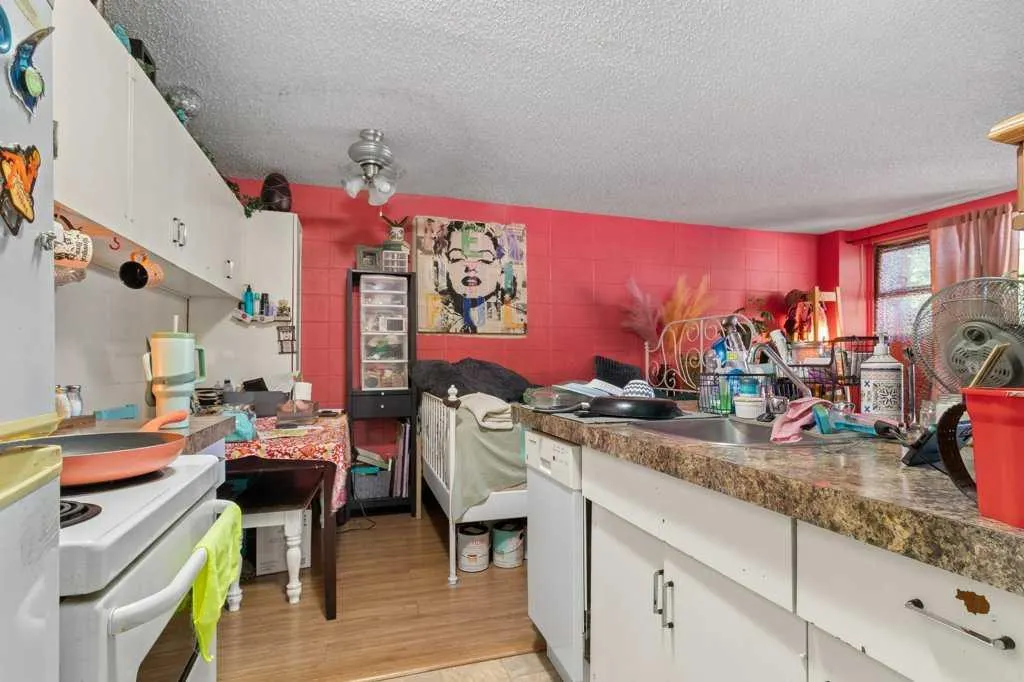 4700 55 Street #107
