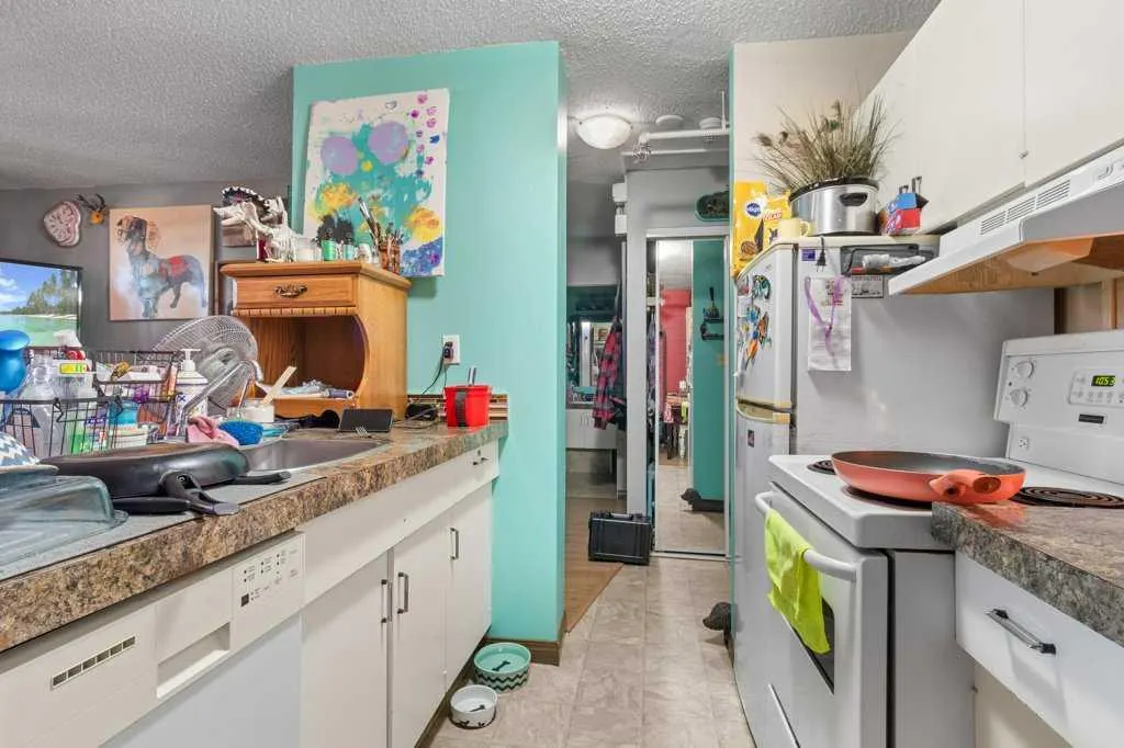 4700 55 Street #107