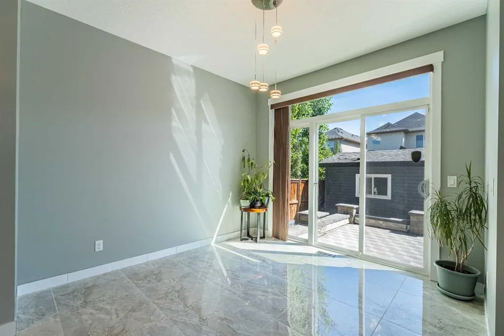 136 Legacy Circle SE