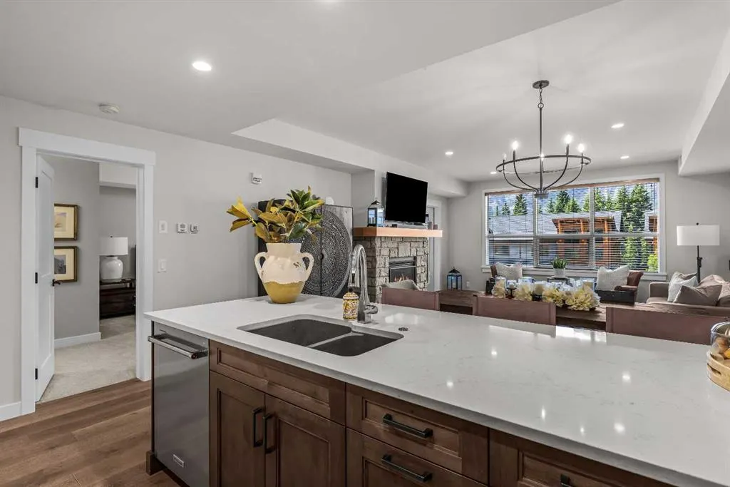 1105 Spring Creek Drive #206