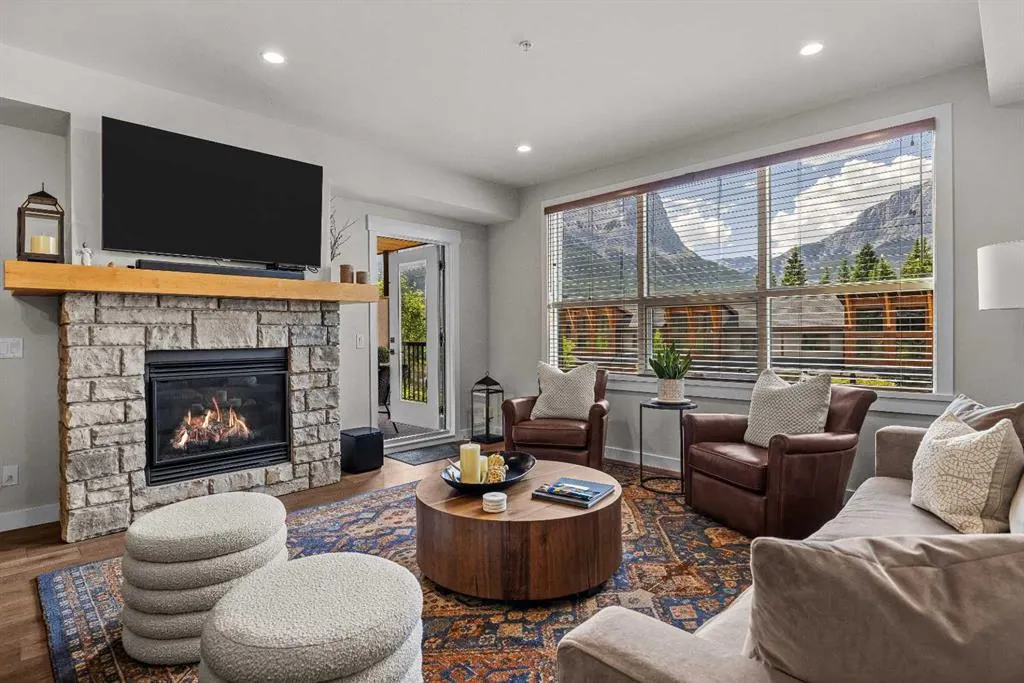 1105 Spring Creek Drive #206