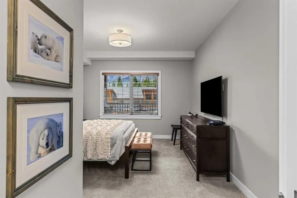 1105 Spring Creek Drive #206
