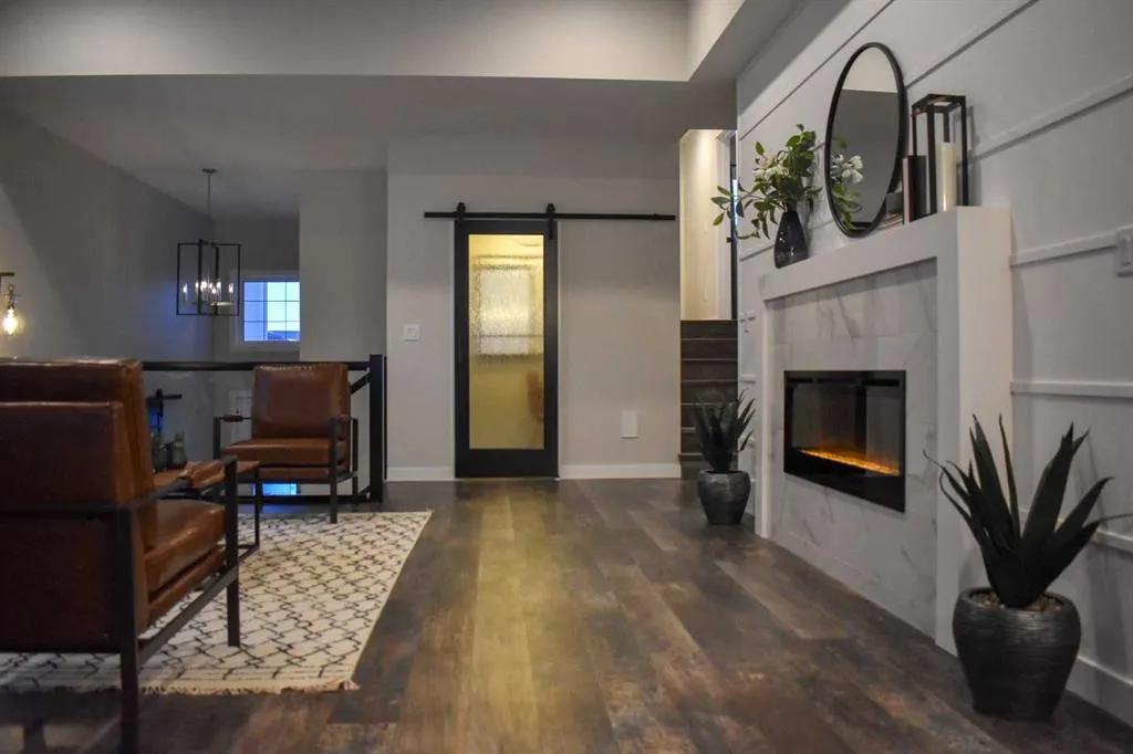 12 Vanson Close