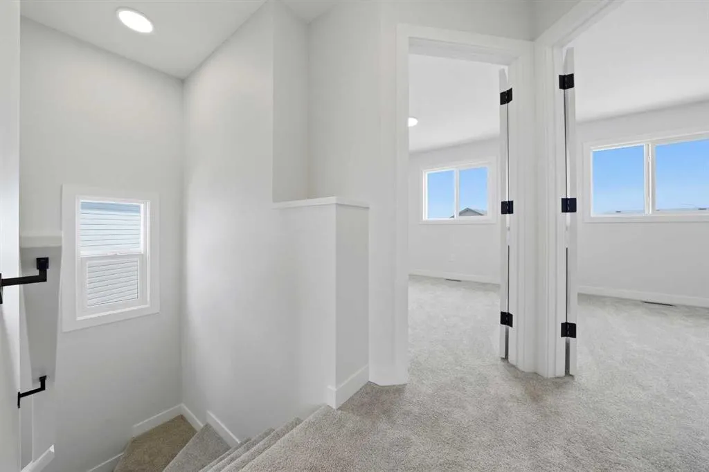 85 Pinnacle Close