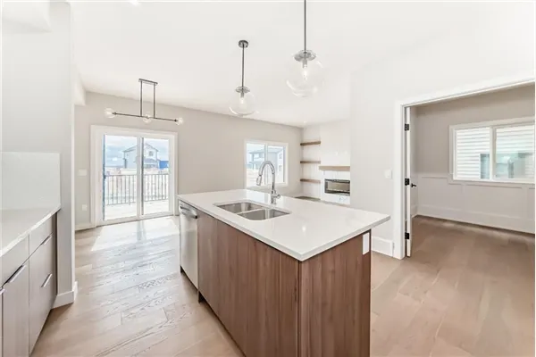 4 Heritage Mews