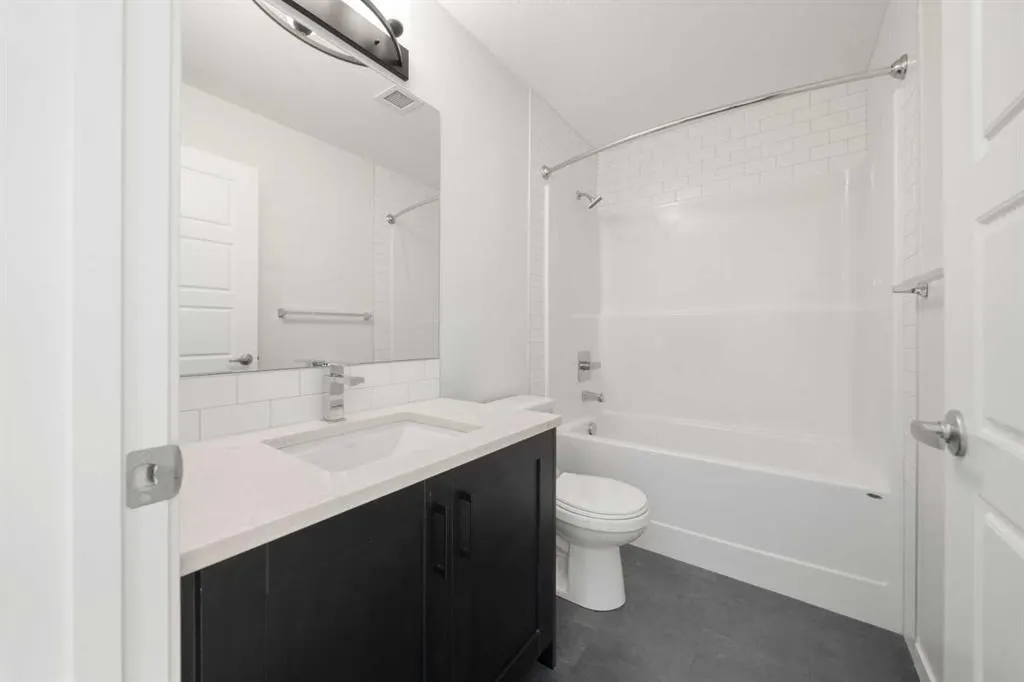 42 Cranbrook Gardens SE #2310