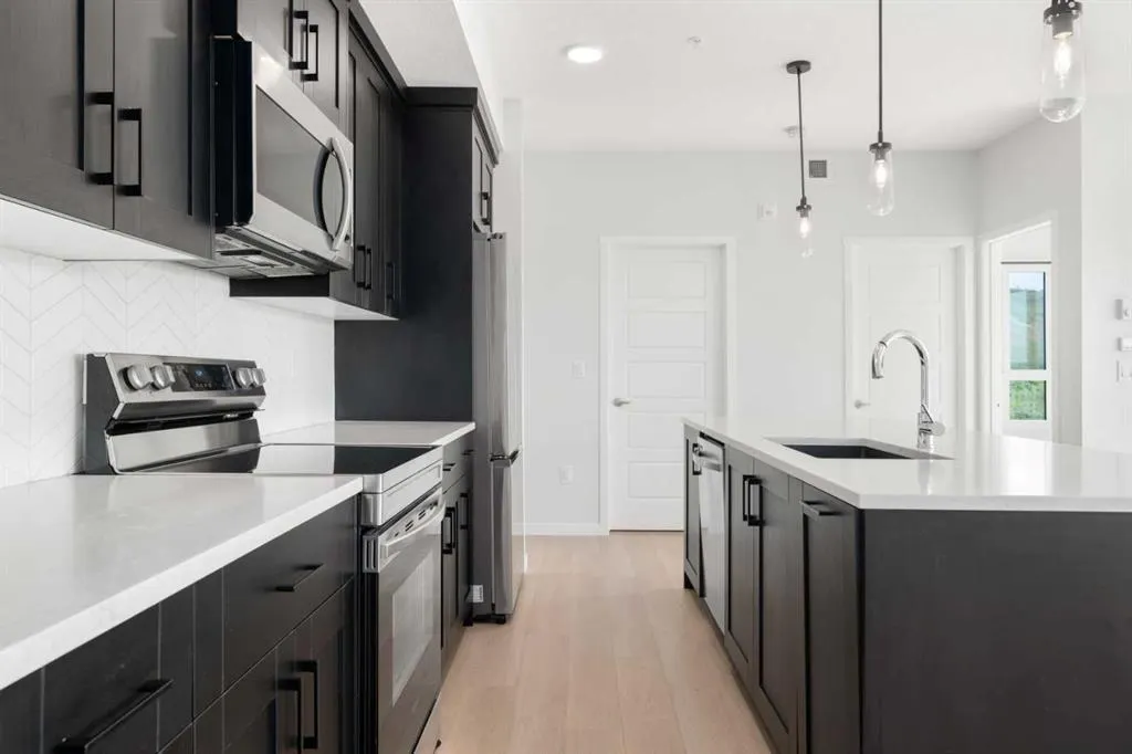 42 Cranbrook Gardens SE #2310