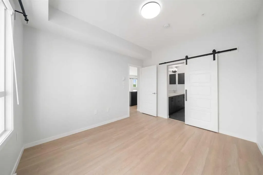42 Cranbrook Gardens SE #2310