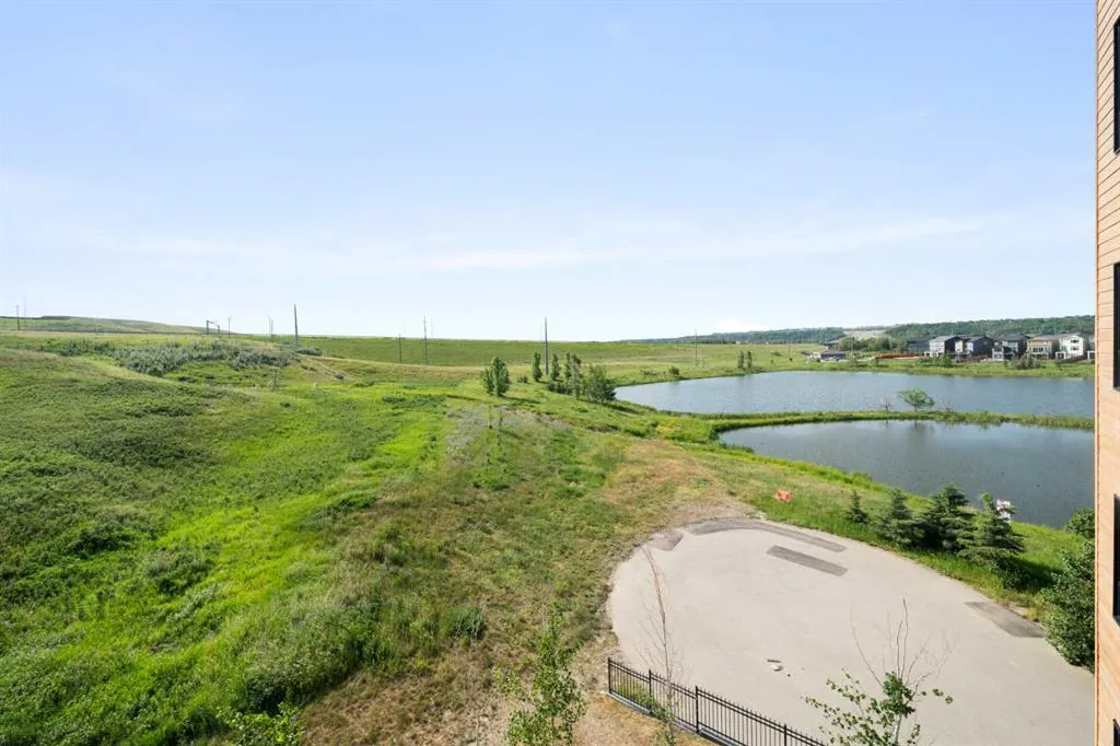 42 Cranbrook Gardens SE #2310