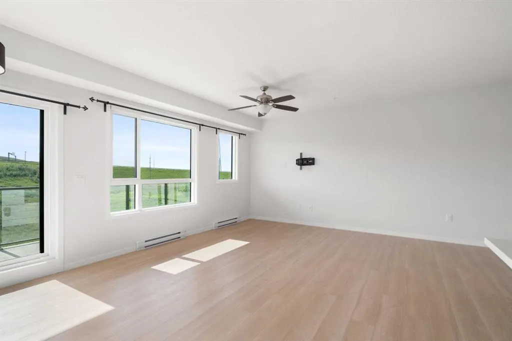 42 Cranbrook Gardens SE #2310