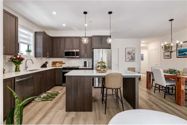 740 Legacy Village Road SE