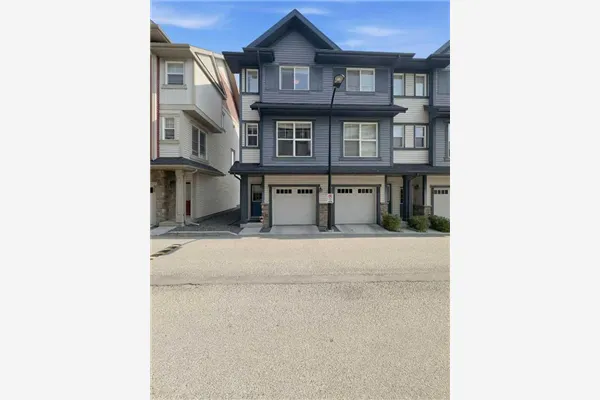 28 New Brighton Point SE