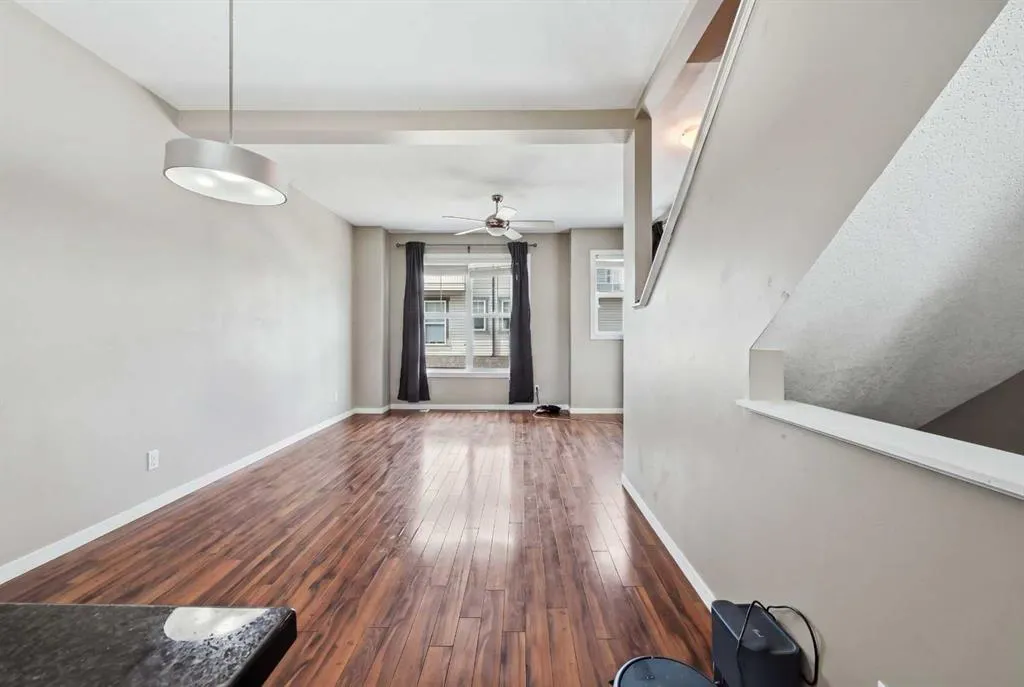 28 New Brighton Point SE