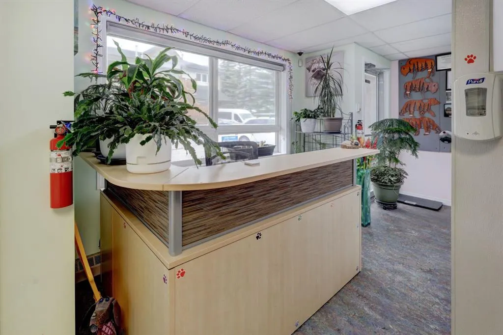 112 Kananaskis Way #104 + 105
