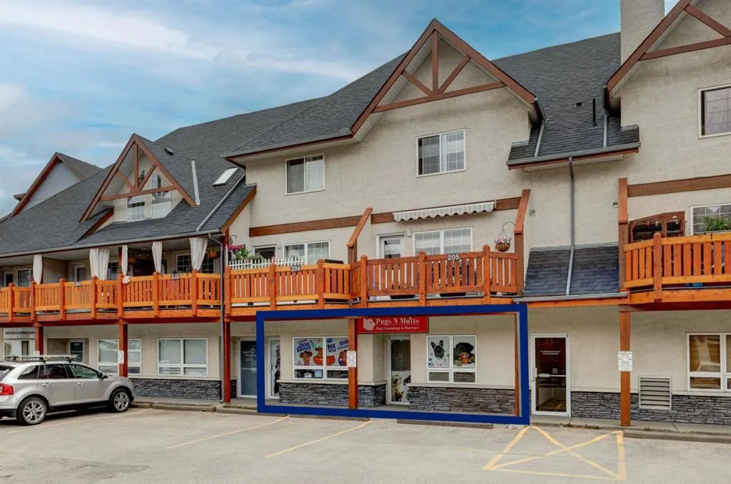112 Kananaskis Way #104 + 105