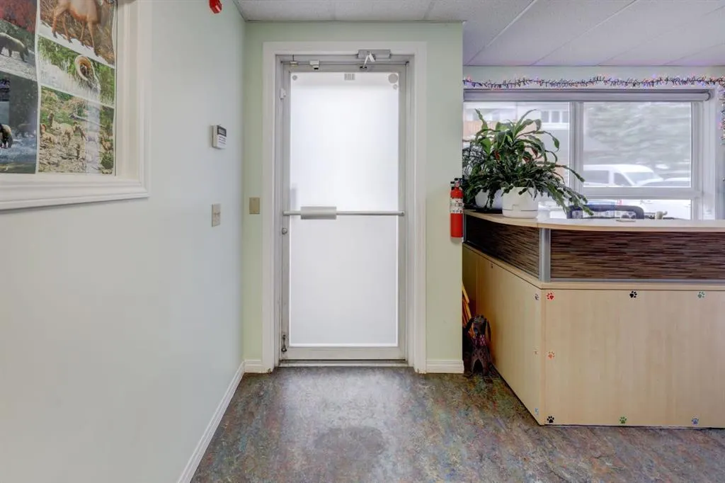 112 Kananaskis Way #104 + 105
