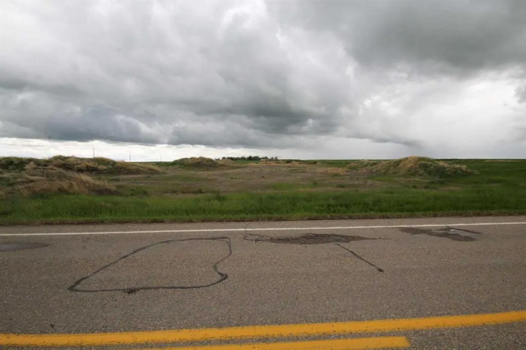 271016 Township Road 264